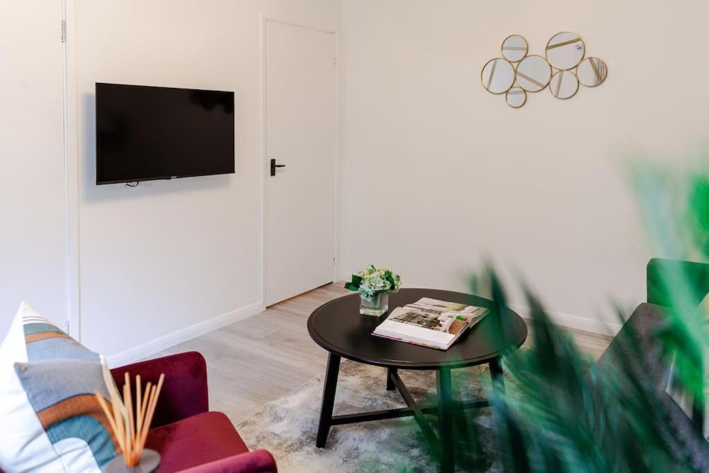 Cosy Decorated Flat In Tonbridge Διαμέρισμα Εξωτερικό φωτογραφία