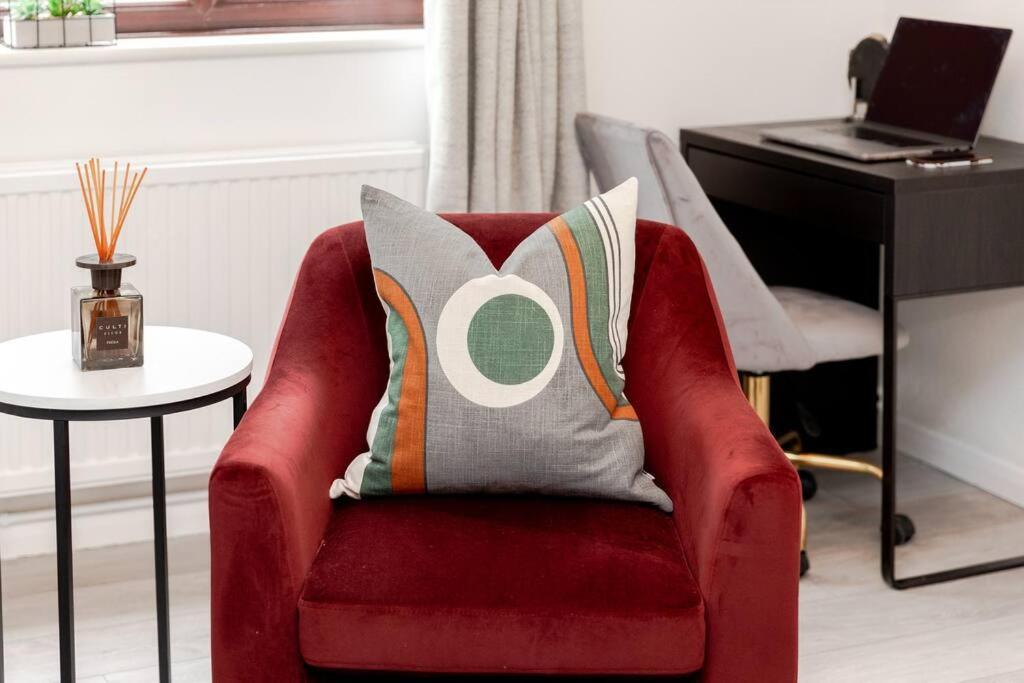 Cosy Decorated Flat In Tonbridge Διαμέρισμα Εξωτερικό φωτογραφία